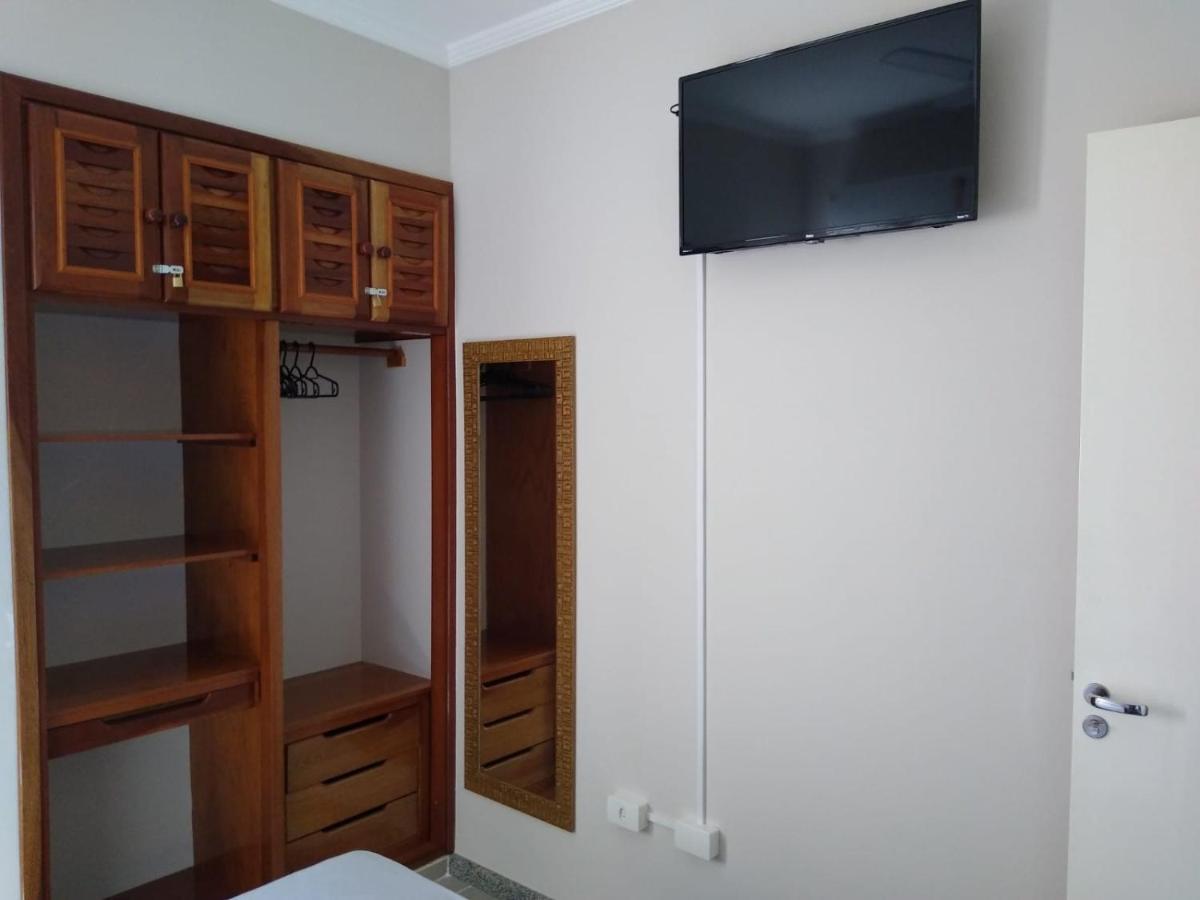 Apartamento A 100 M Da Praia Grande Ubatuba Exterior photo